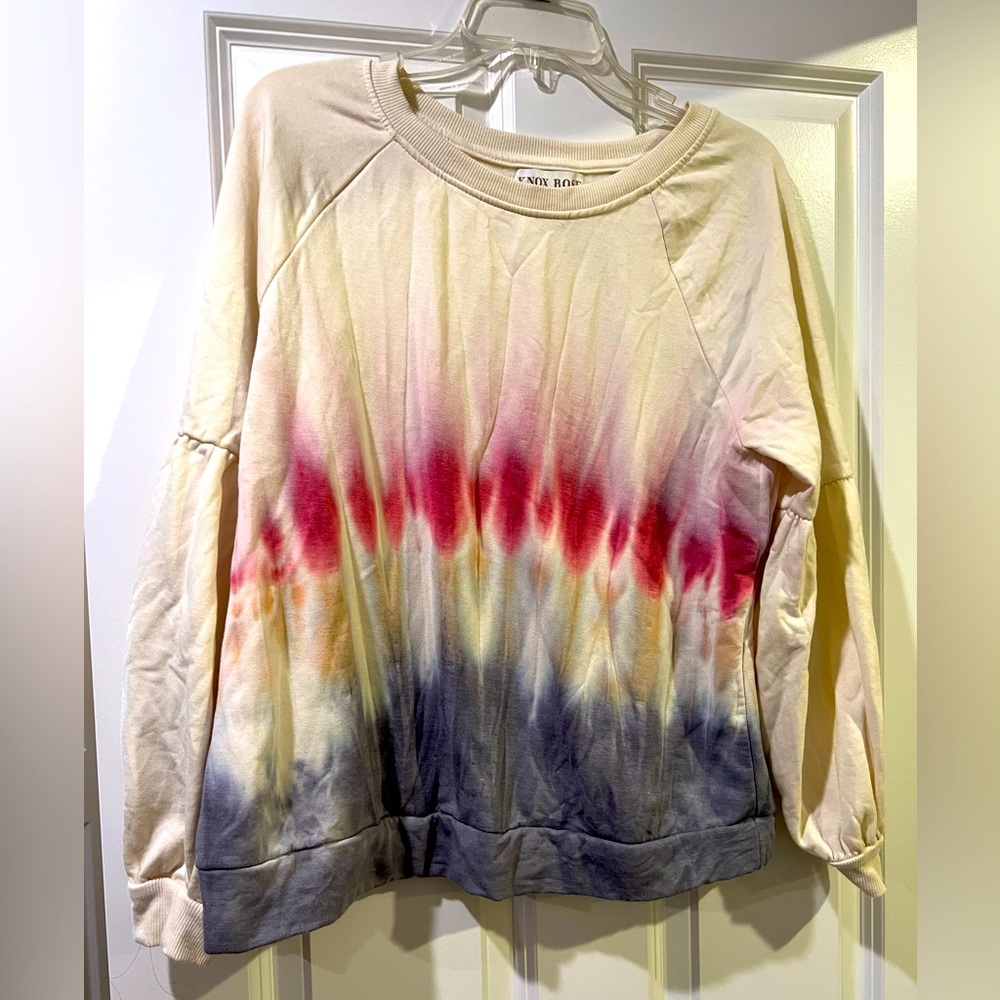 Long sleeve tie dye top
